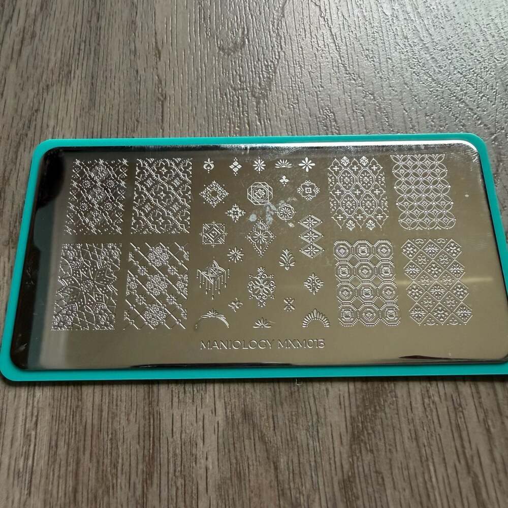 Maniology ManiXMe MXM013 Mosaic Nail Stamping Plate